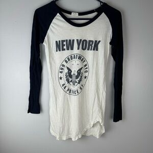 Brandy Melville New York Baseball Longsleeve